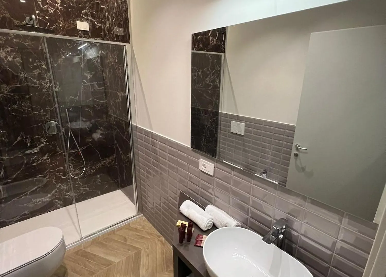 Rossovino Milano Boutique Bed & Breakfast 0*, Milan