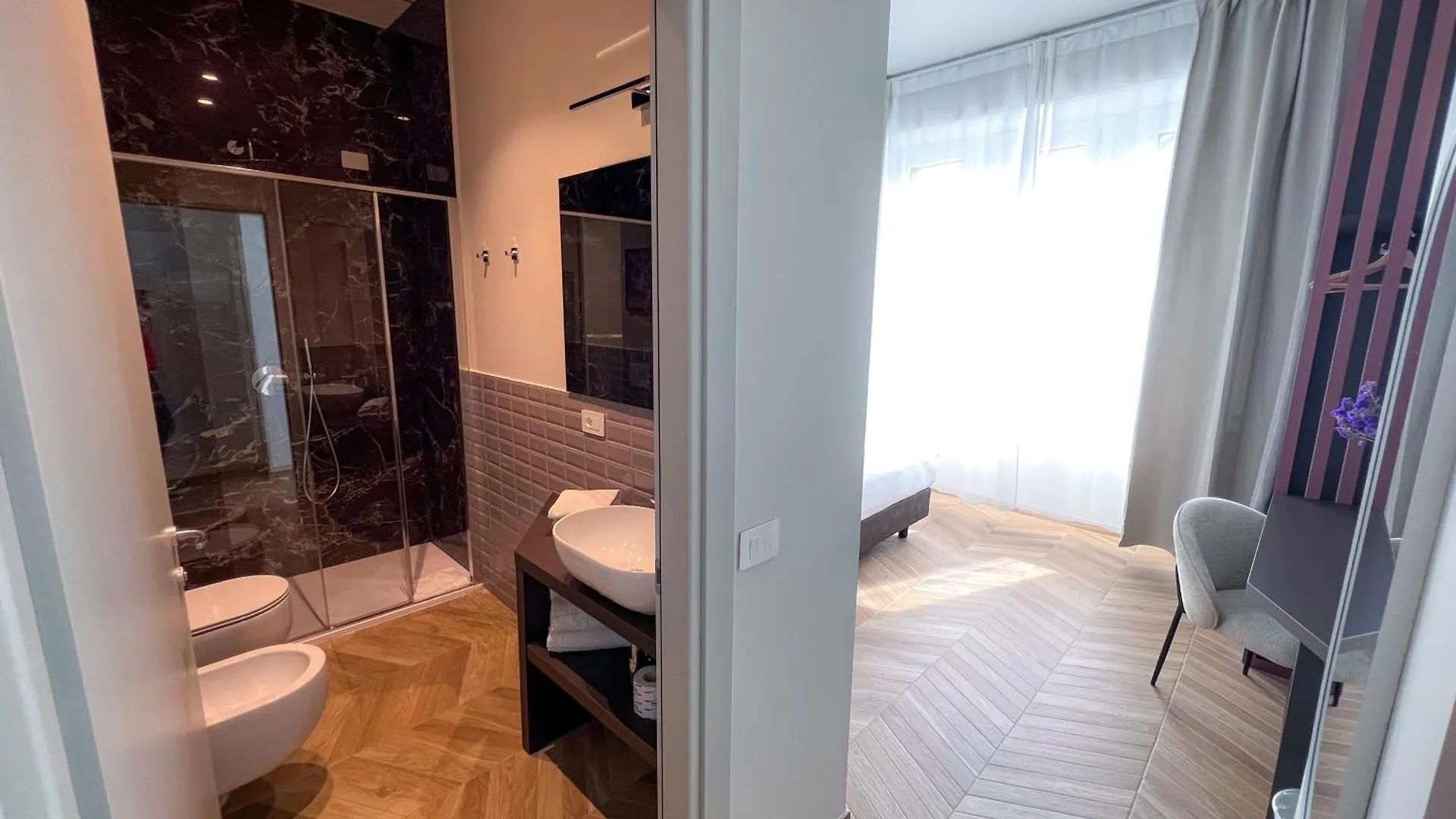 Rossovino Milano Boutique Bed & Breakfast 0*, Milan Italy