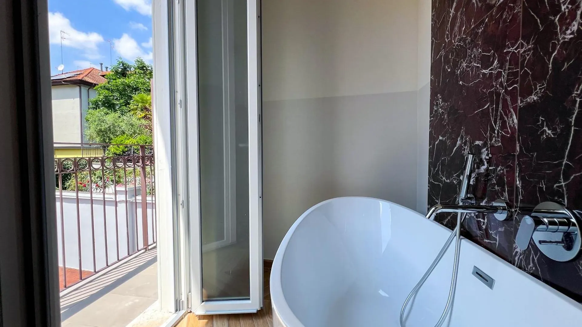 Rossovino Milano Boutique Bed & Breakfast 0*, Milan