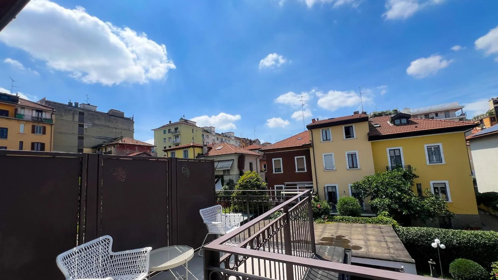 Rossovino Milano Boutique Bed & Breakfast Italy