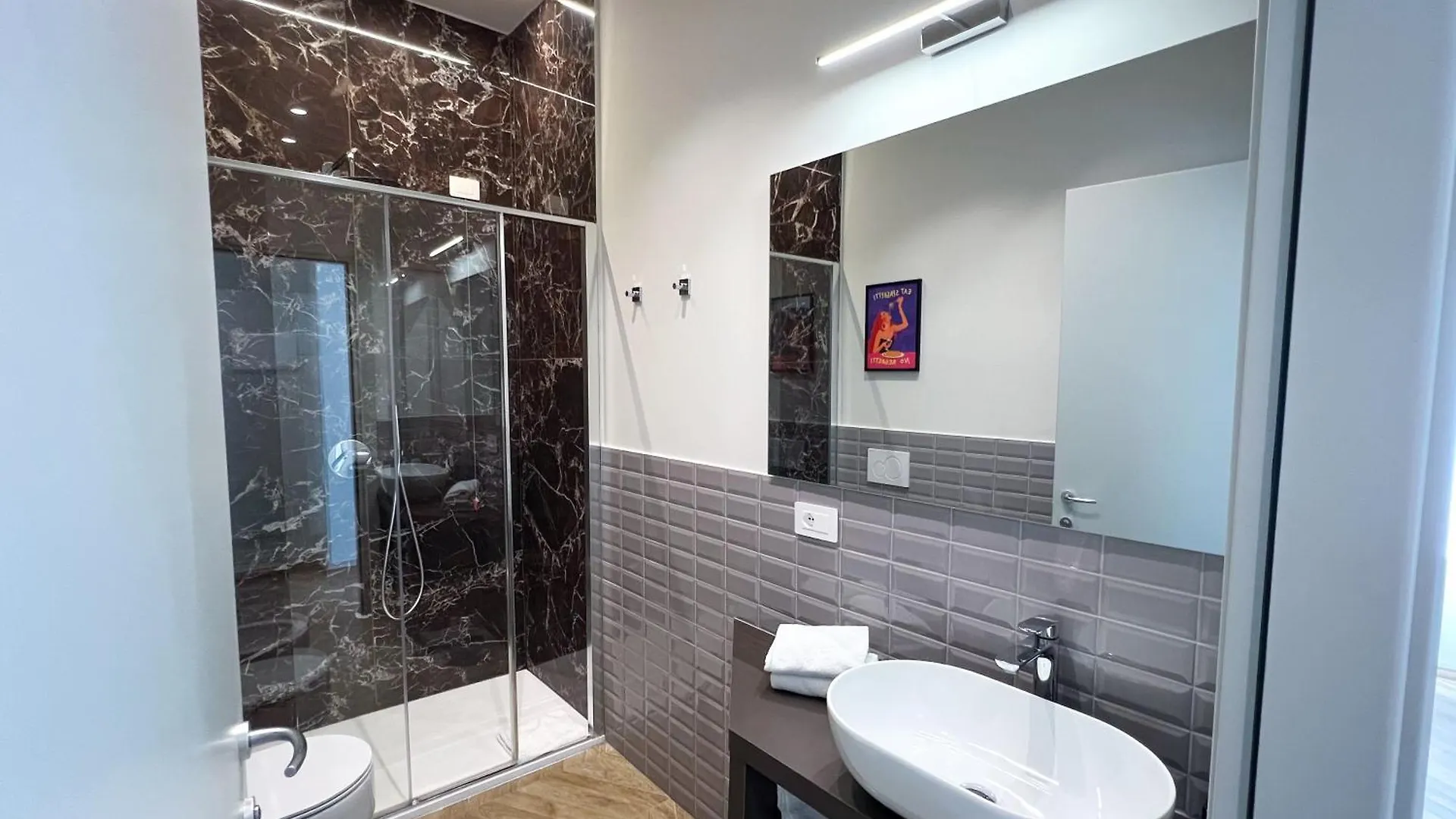 Rossovino Milano Boutique Bed & Breakfast 0*, Milan Italy