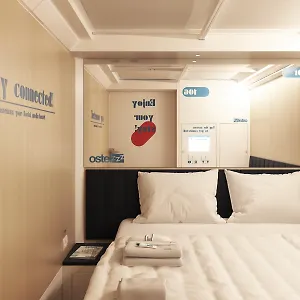Hostel Ostelzzz, Μιλάνο