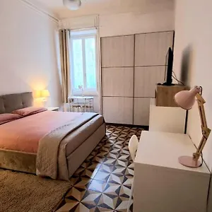 Bed & Breakfast Frida's House, Milan