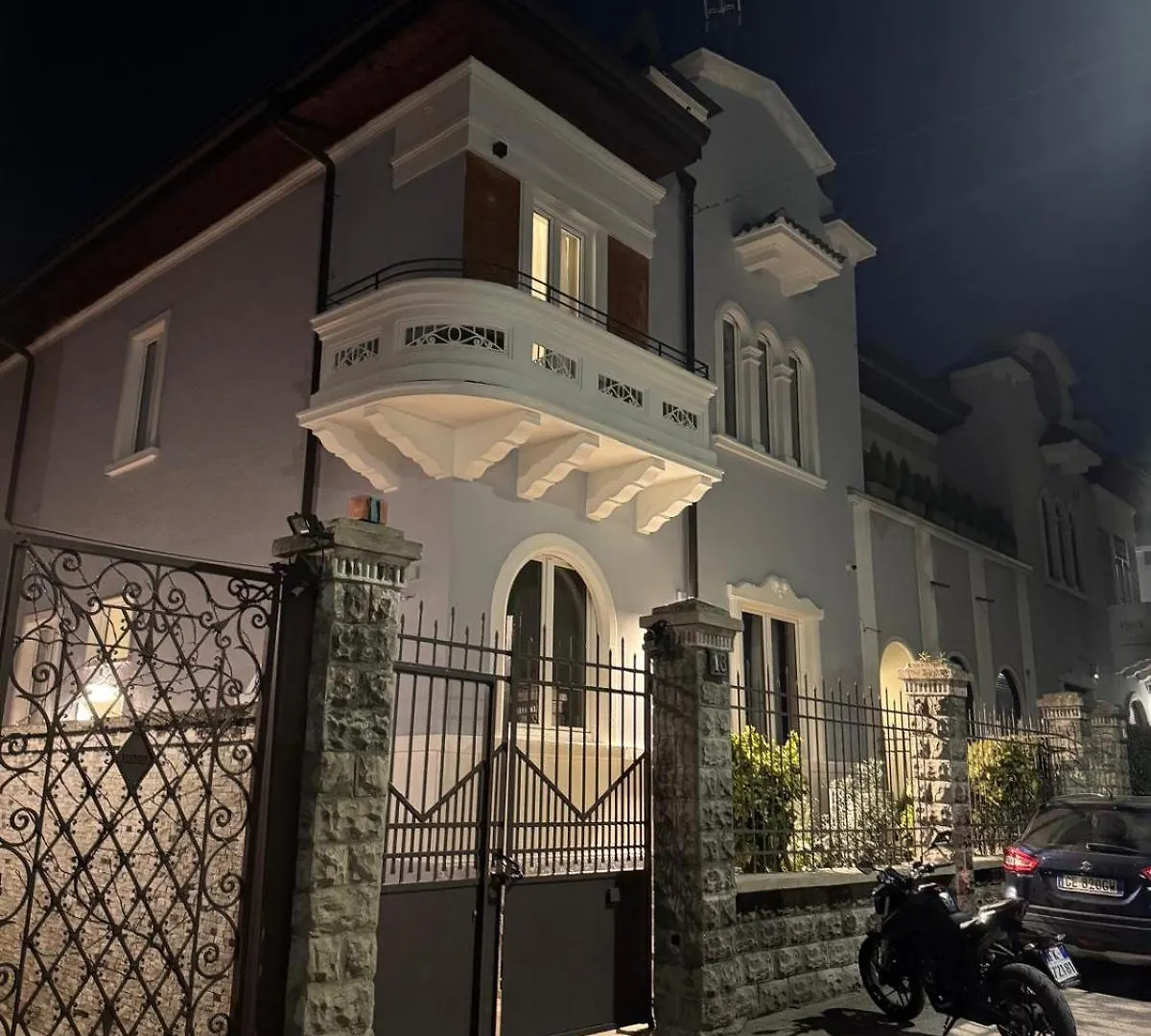 Rossovino Milano Boutique Bed & Breakfast