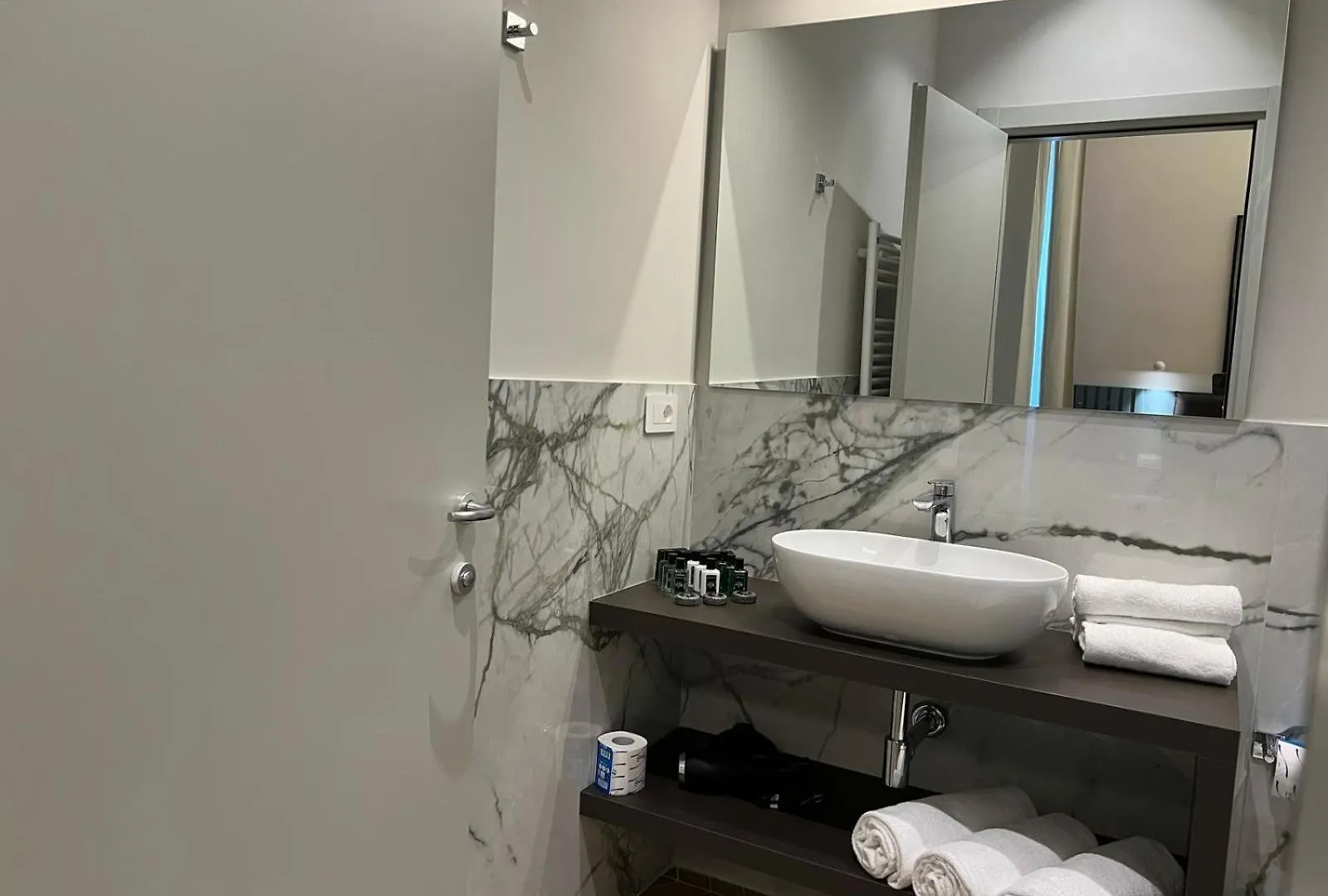 Rossovino Milano Boutique Bed & Breakfast